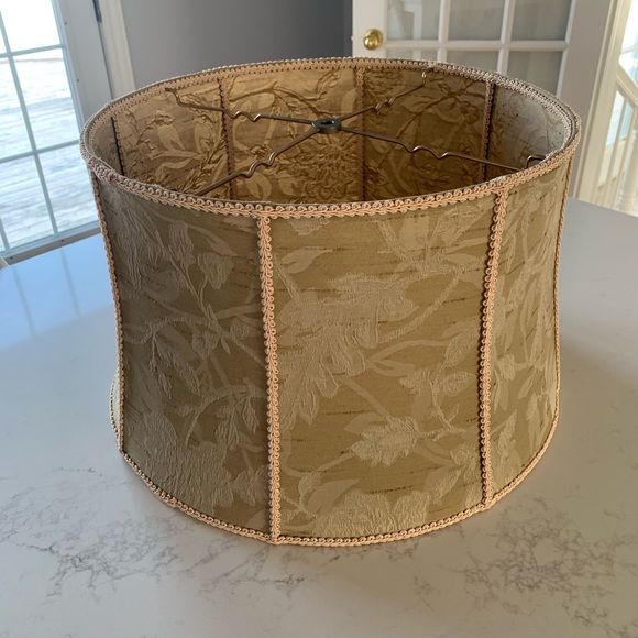 *SOLD* Ecru Fabric Lampshade - Picture 3 of 4